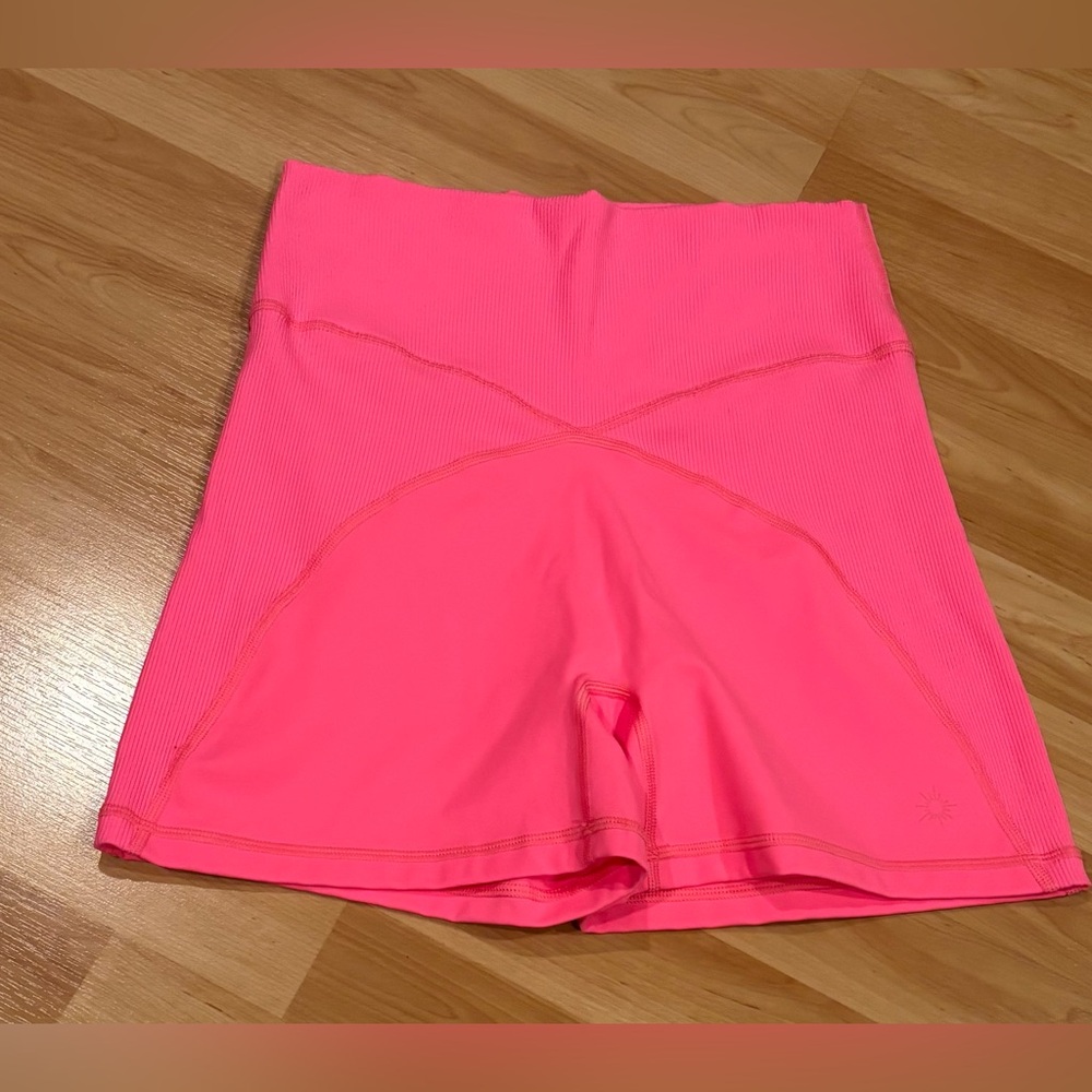 Aerie Offline Neon Pink Athletic Bike Shorts